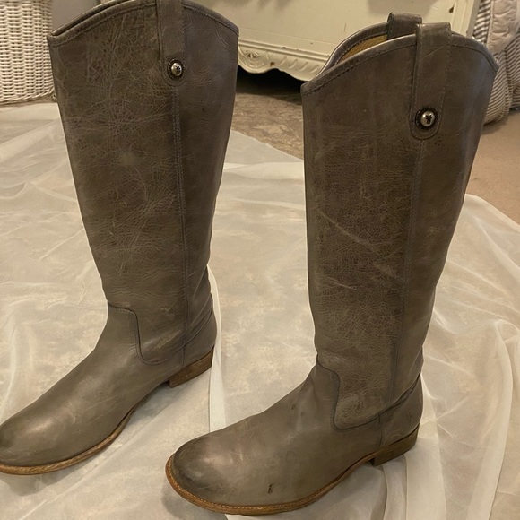 FRYE Melissa Button Boot - Picture 2 of 8